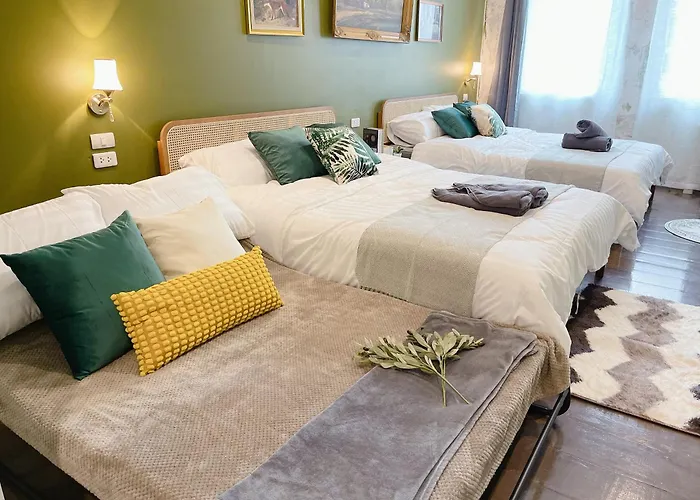 Entire House,unwind In The City, Near Grandpalace